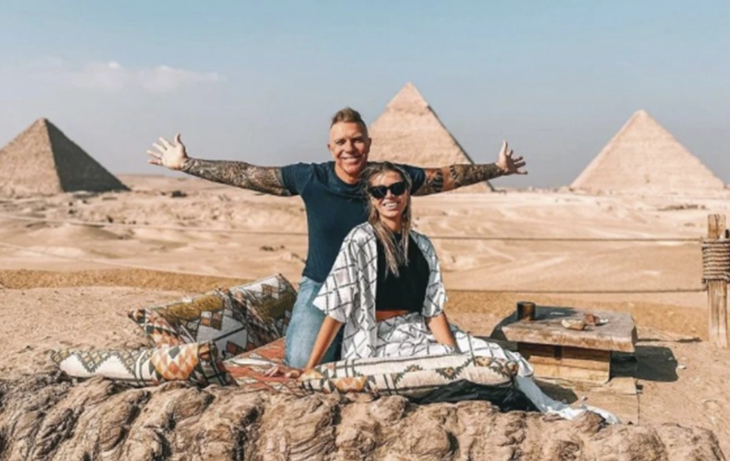 Alejandro Fantino de luna de miel por Egipto