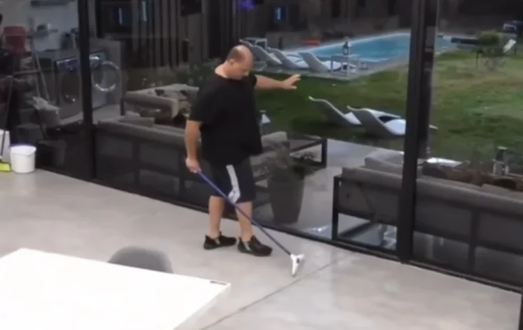 La furia de los participantes tras la inundación de la casa de Gran Hermano