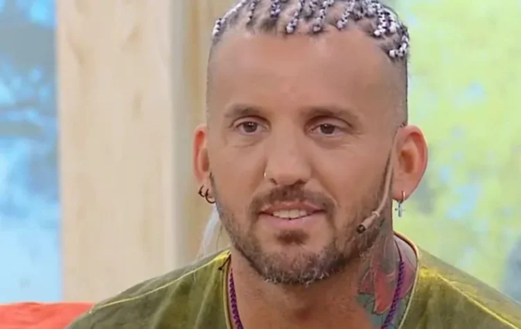 Juan no puede no ver a Alfa y Agustín