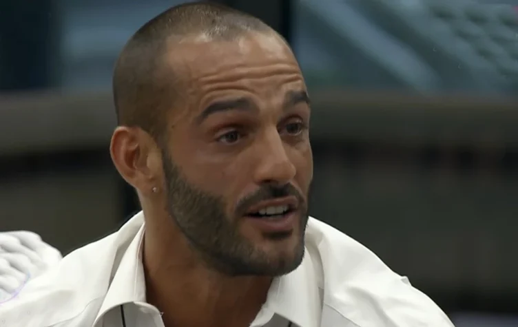 Maxi contó que se aburria en su hostel