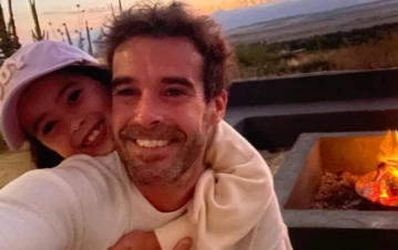 Nicolás Cabré mostró el exclusivo hotel donde vacacionó con su hija en Mendoza: "La noche vale..."