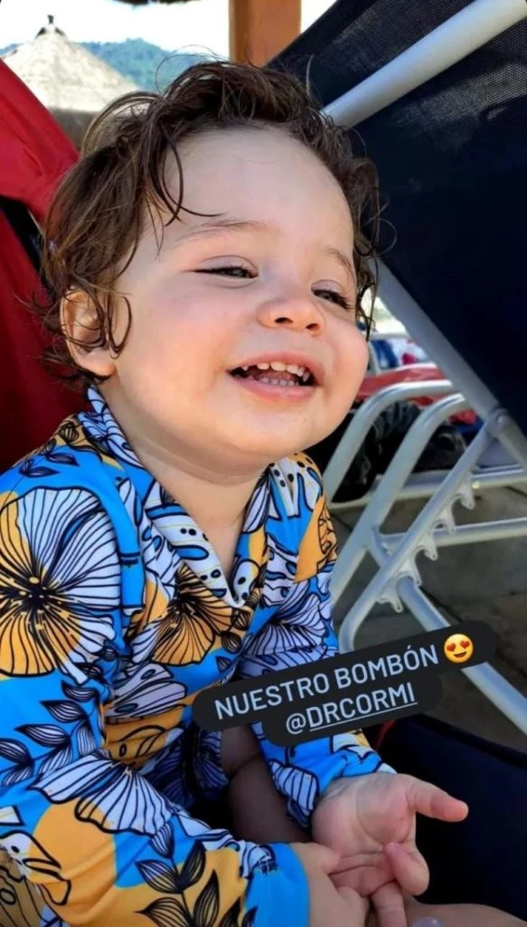 Alberto Cormillot de vacaciones con su familia