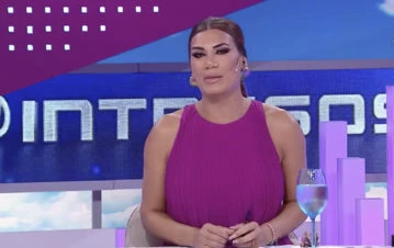 Flor de la V se emocionó en vivo al hablar del Día Internacional de la Mujer