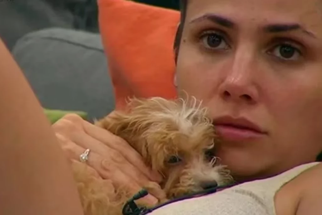 Romina Gran Hermano- Caramelo