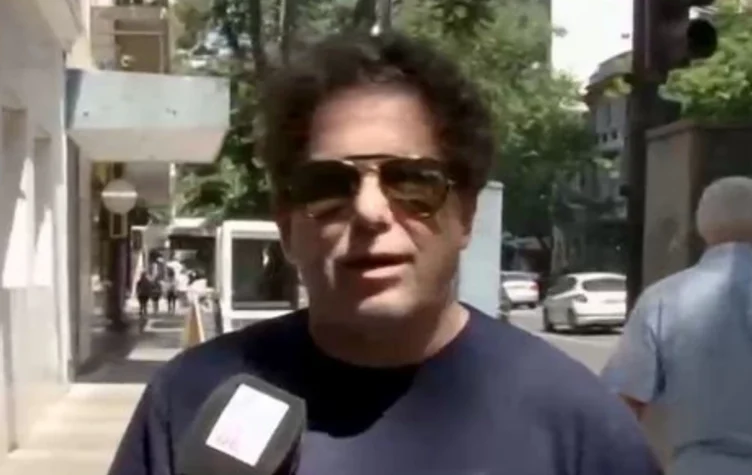 Calamaro confesó su adicción al sexo.