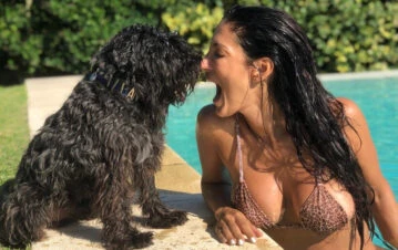 Cómo es la pileta pet friendly que estrenó Silvina Escudero en su nueva casa