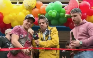 Thiago de Gran Hermano cumplió su sueño, inauguró su verdulería y todo terminó en una fiesta