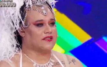 Por qué un participante fue a Los 8 Escalones vestido de novia