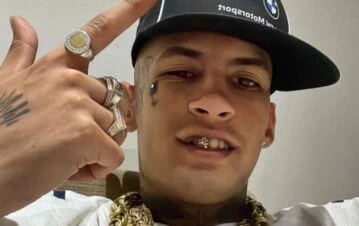 ¡Se pasó! L-Gante mostró sus nuevos y millonarios dientes de oro y diamantes naturales