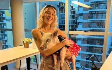 ¡Horrible! Camila Lattanzio no cumplió con un canje para su chanchito y la recontra escracharon