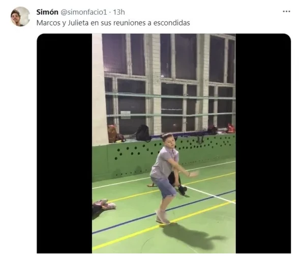 Meme de Marcos y Julieta Poggio