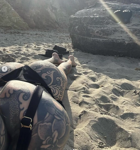 Candelaria Tinelli de viaje por España