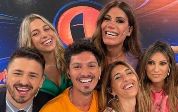 Un integrante histórico de Intrusos pegó el portazo y se fue del programa tras 20 años: "Se le complica"