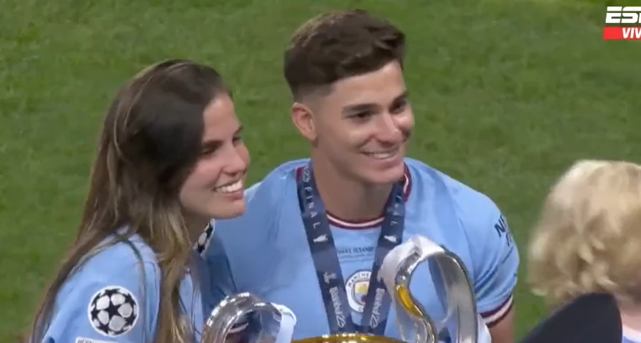 Julián Álvarez y Emilia Ferrero