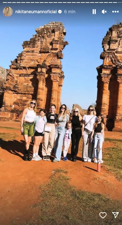 Nicole Neumann subió fotos desde la provincia de Misiones