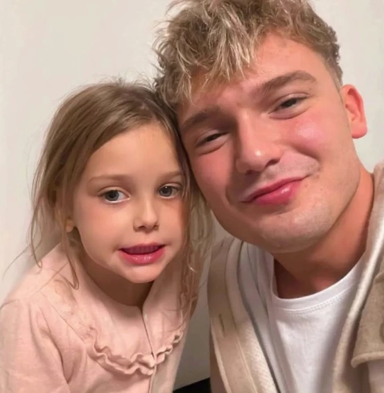 Ian Lucas y Magnolia Vicuña