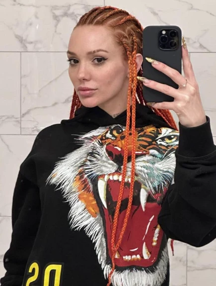 La foto que delató a La Joaqui con Thiago Almada