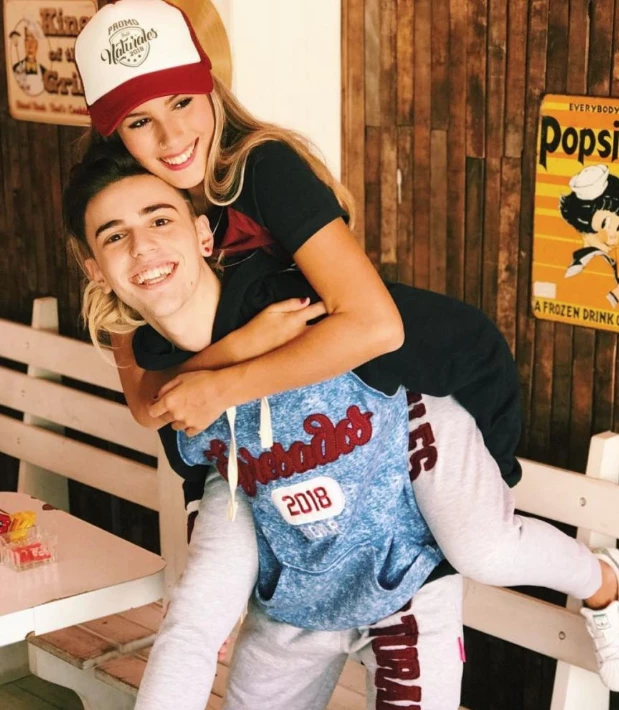 Valentín Greco y Julieta Poggio, juntos como novios en 2016