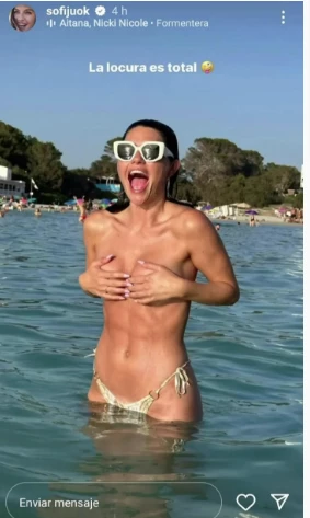 Jujuy Jimémez hizo topless en Ibiza