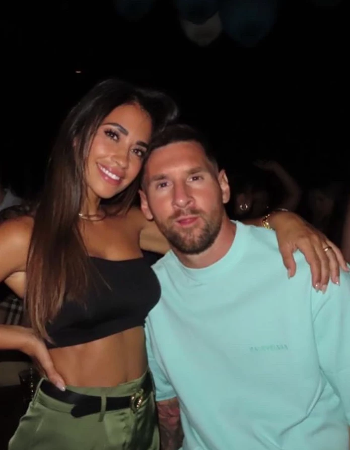Antonela Roccuzzo y Messi compartieron una salida