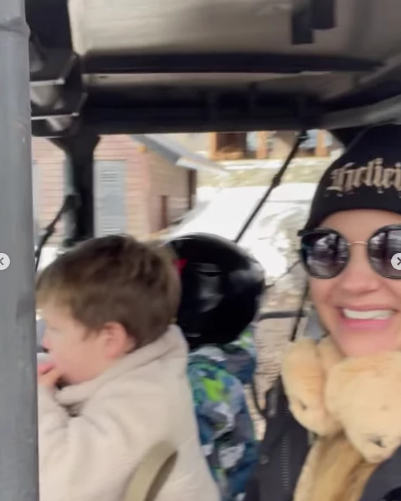 Marcela Kloosterboer con su familia de vacaciones