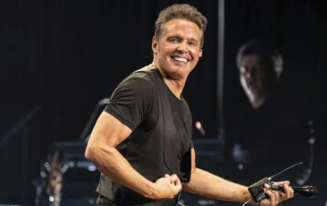 El horrendo gesto de Luis Miguel cuando vio a un drone arriba de su cabeza en el show