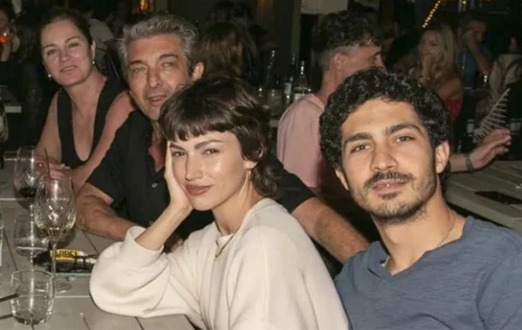 Ursula Corberó contó detalles de cómo fue convivir con sus suegros durante la pandemia