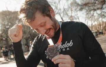 La felicidad de Benjamín Vicuña al superar una nueva meta  personal: “Lo hacemos para…”