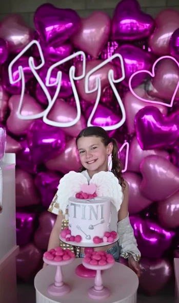 Olivia Alfonso feliz en su cumpleaños