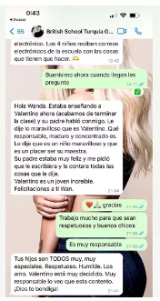 Nara mostró las felicitaciones de la maestra de Valentino