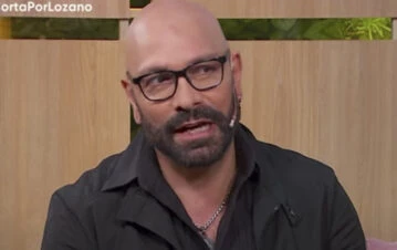 Fredy Villarreal confesó qué hacía para escuchar las sesiones de su mamá psicóloga con sus pacientes