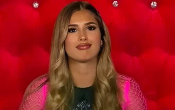 Aseguran que Julieta Poggio se puso de novia con un famoso actor: quién es