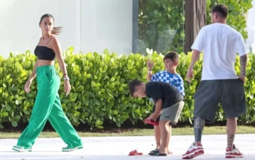 ¡No da! A qué estrella de Hollywood le copió el look Antonela Ruccuzzo en Miami