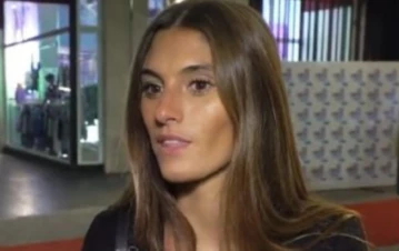 Las impactantes fotos del auto de Lola Latorre tras chocar contra una moto