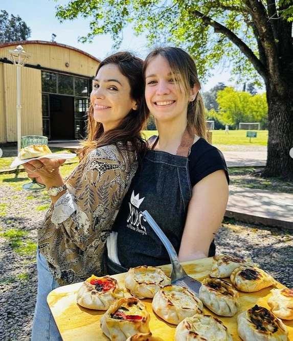 Agustina Cherri en el cumpleaños de su hija Alba