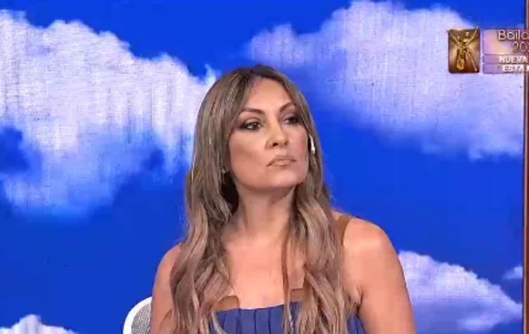 Marcela Tauro- Intrusos