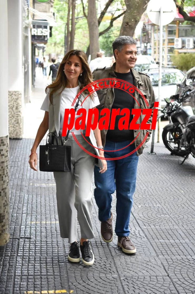 Jorge Macri e sua esposa votaram