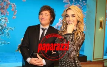¡Exclusivo! Las primeras fotos de Javier Milei y Fátima Flórez a los besos en La Noche de Mirtha