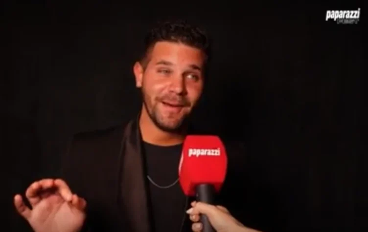 Locho en la fiesta de Paparazzi