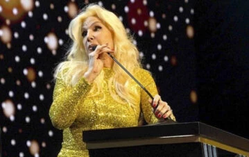 Revelan cuántos miles de dólares se llevó Susana Giménez por ir a los Martín Fierro de Miami