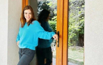 Agustina Cherri terminó su nueva casa y mostró los ventanales que le puso