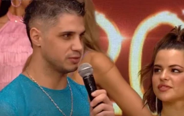¡En la cara de Coti! El Conejo confesó que está perdidamente enamorado de una compañera del Bailando