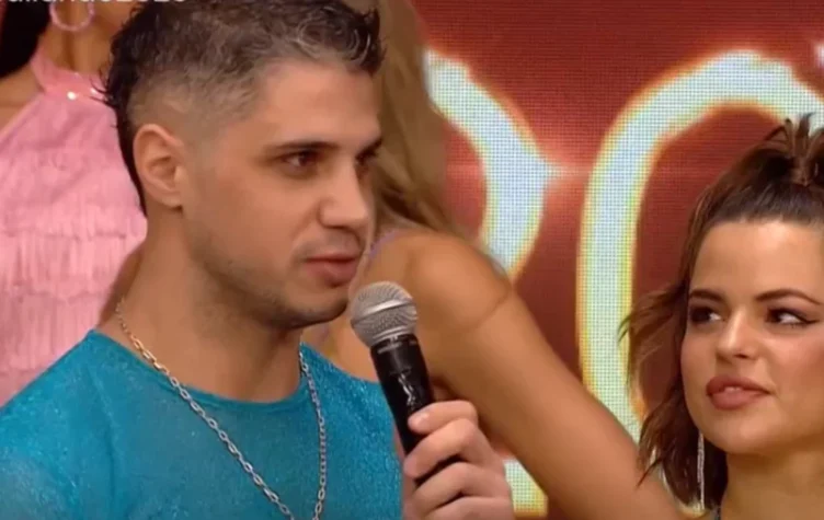 El Conejo confesó que está perdidamente enamorado de una compañera del Bailando