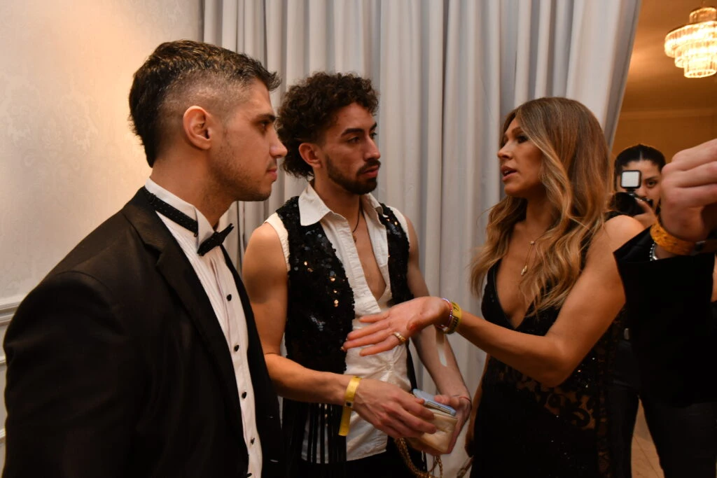 QUE HACES CULIAOOOOO... CORDOBA COPO LA PAPARAZZI FEST DE LA MANO DEL CONEJO Y DE COI RAMIREZ. FERNET, CUARTETO, CHISTES... Y CHIMENTOS CON TONADA.