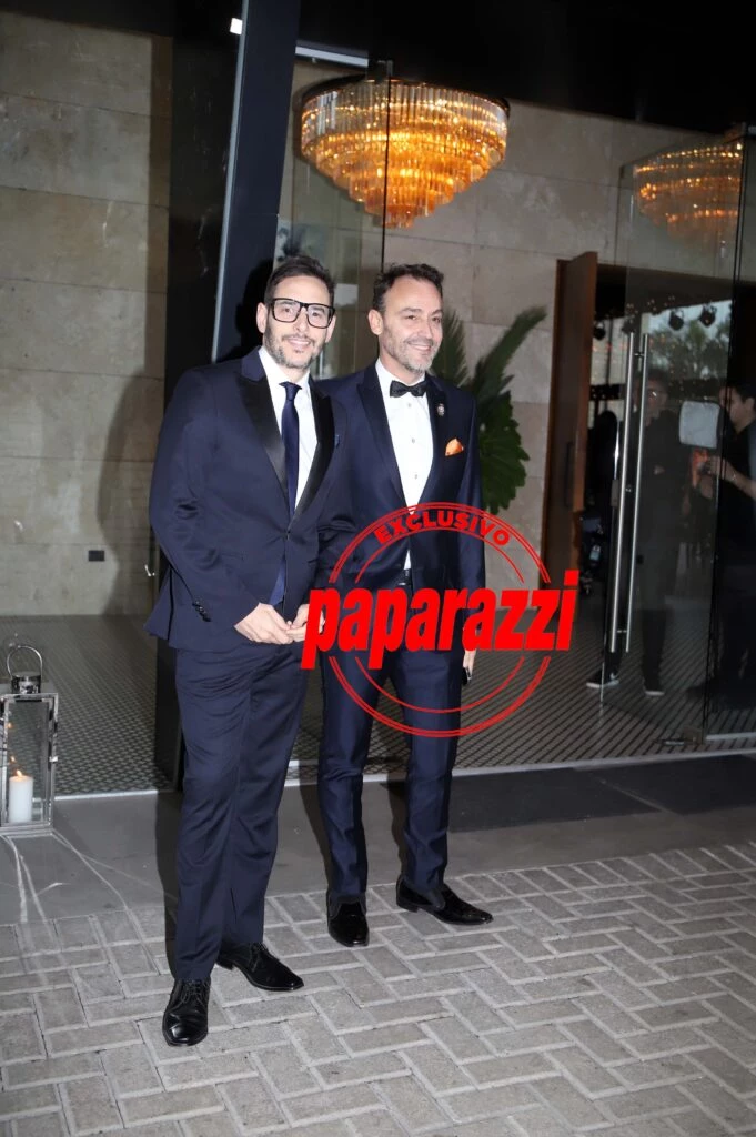 Adrián Pallares y Rodrigo Lussich en la boda de Baby Etchecopar