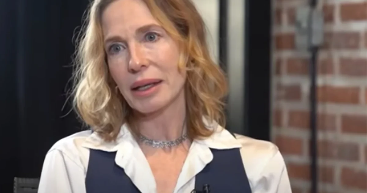 El duro testimonio de Gloria Carrá sobre el trastorno neurológico que padece: “Se desordena la cara”