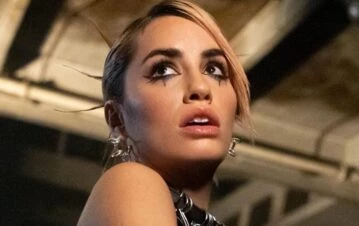 La foto viral que eligió Lali Espósito para cerrar el 2023: el detalle particular que llamó la atención