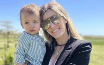 Mica Viciconte vendió sus muebles para mudarse y mostró cómo se las arregla para dormir con Poroto Cubero