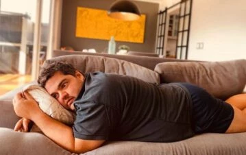 Cómo es por dentro el lujoso y luminoso departamento que Darío Barassi puso a la venta 