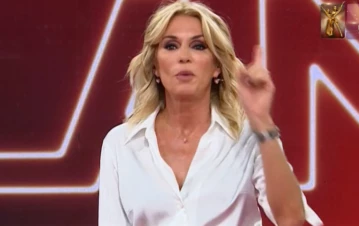 El incómodo blooper que protagonizó Yanina Latorre en LAM: "Algo me tenía que salir mal"